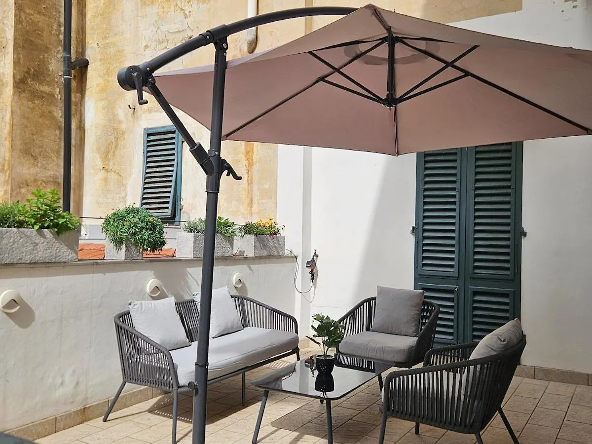 Sant'Ambrogio Terrace Tales Apartment فلورنس
